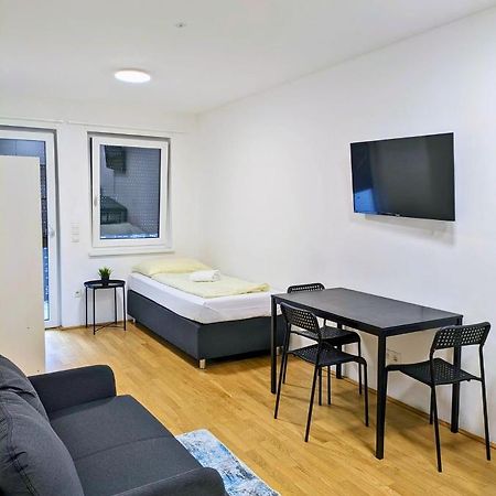 Vienna'S Danube Apartments Bagian luar foto