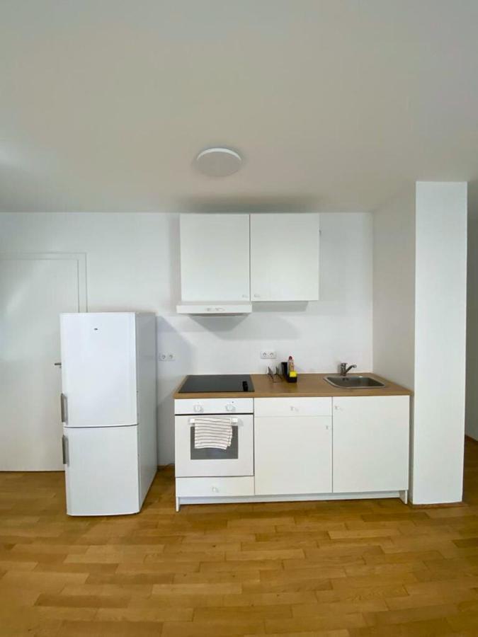 Vienna'S Danube Apartments Bagian luar foto